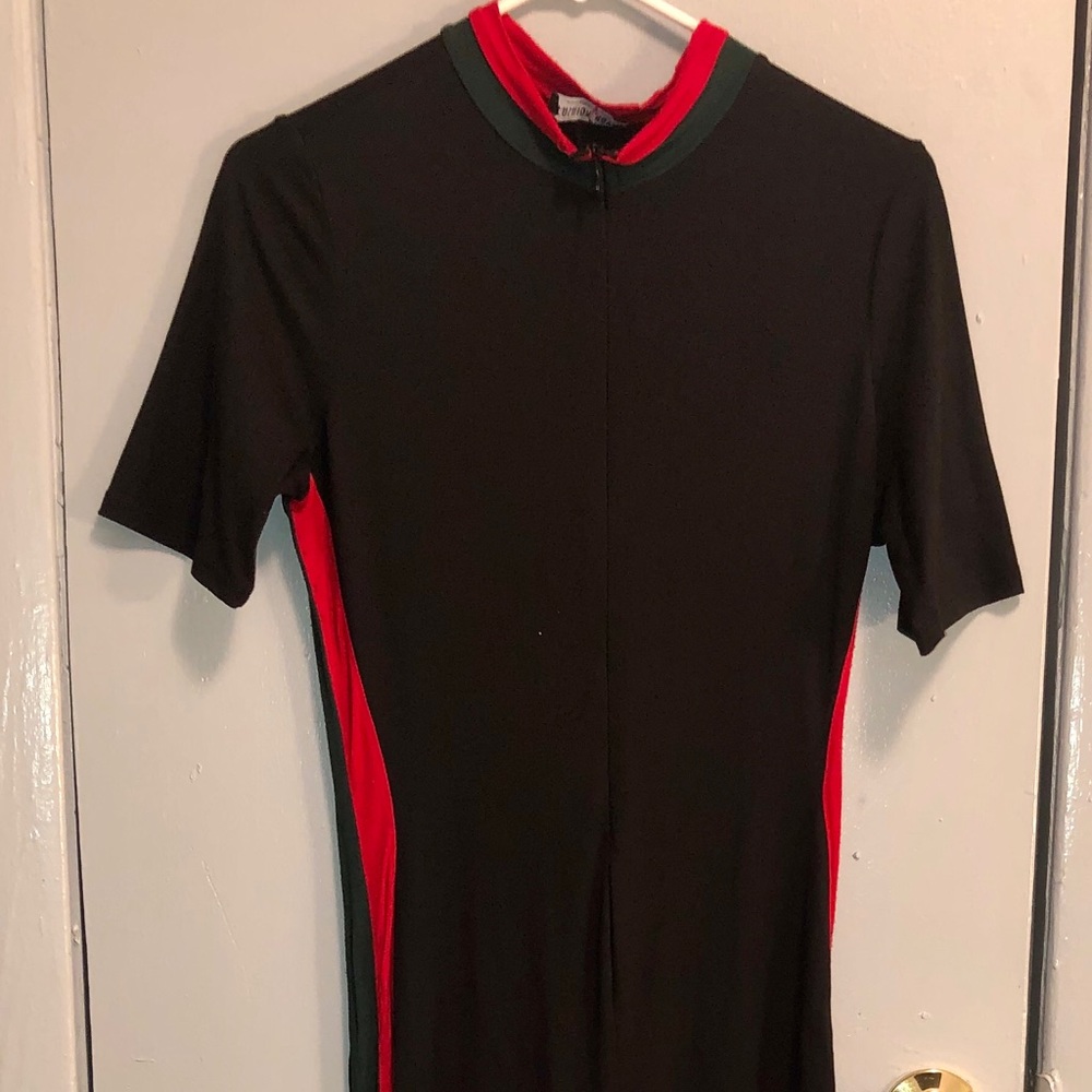 Cute, fitted, curvy Jumpsuit!